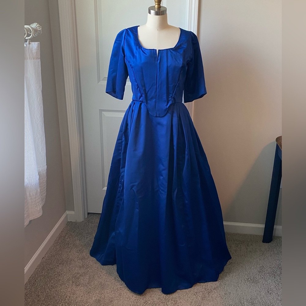 Blue Colonial Era Outlander Inspired 3-Piece Satin Dress Gown